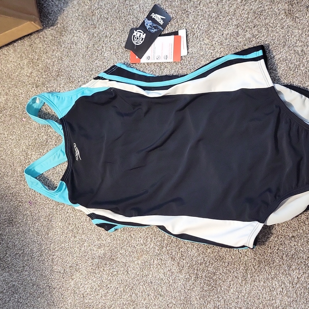 Speedo girls Eco Flex swim suit size 16